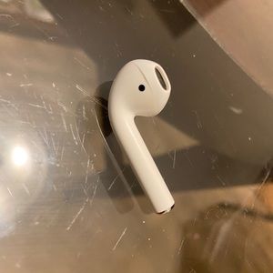 Apple Replacement Right AirPod